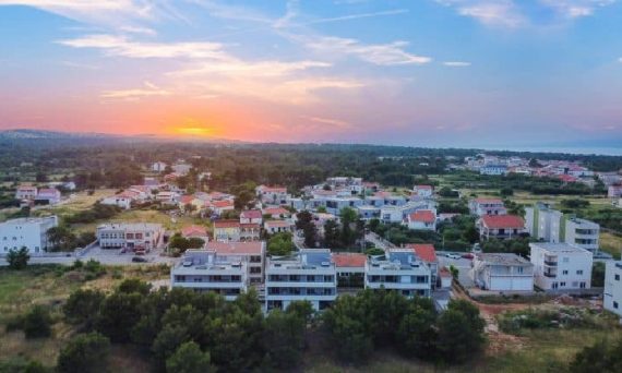 otok vir apartmaji